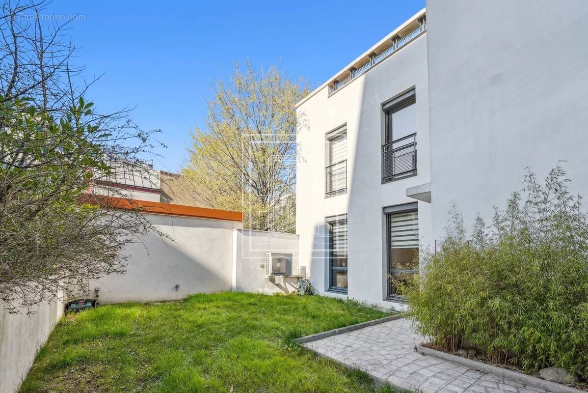 Maison à BOULOGNE-BILLANCOURT