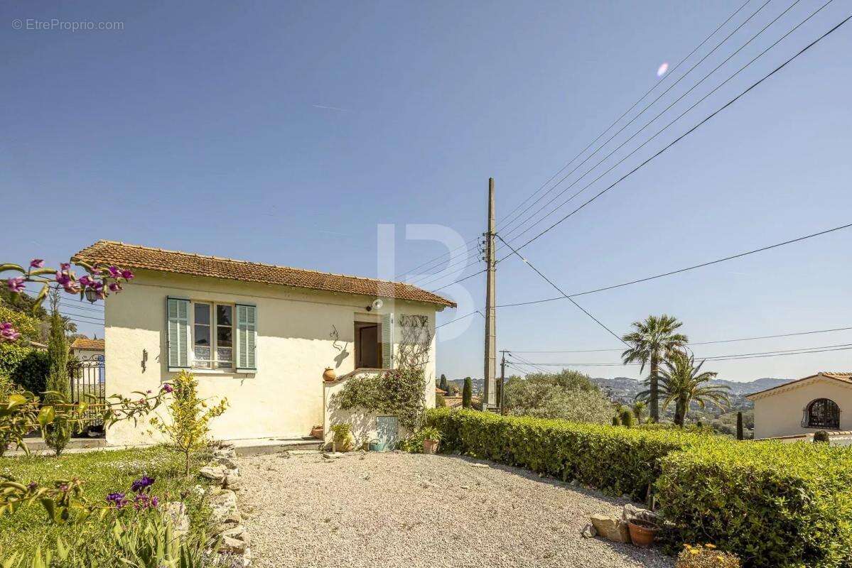 Maison à MOUGINS