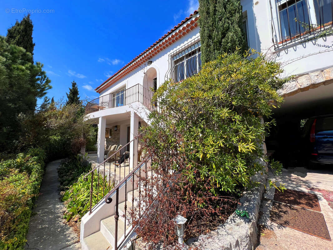 Maison à LA TURBIE
