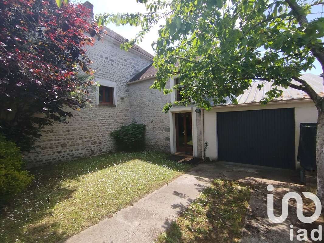 Photo 1 - Maison à SOUPPES-SUR-LOING