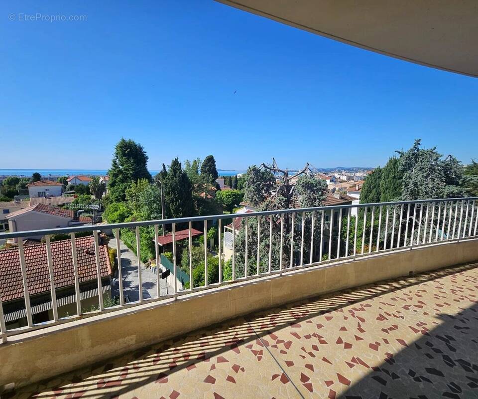Appartement à CAGNES-SUR-MER