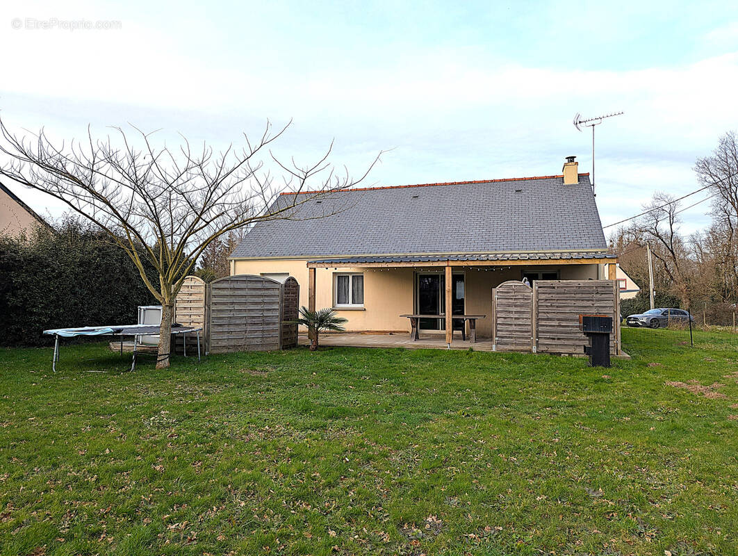 Maison à DREFFEAC