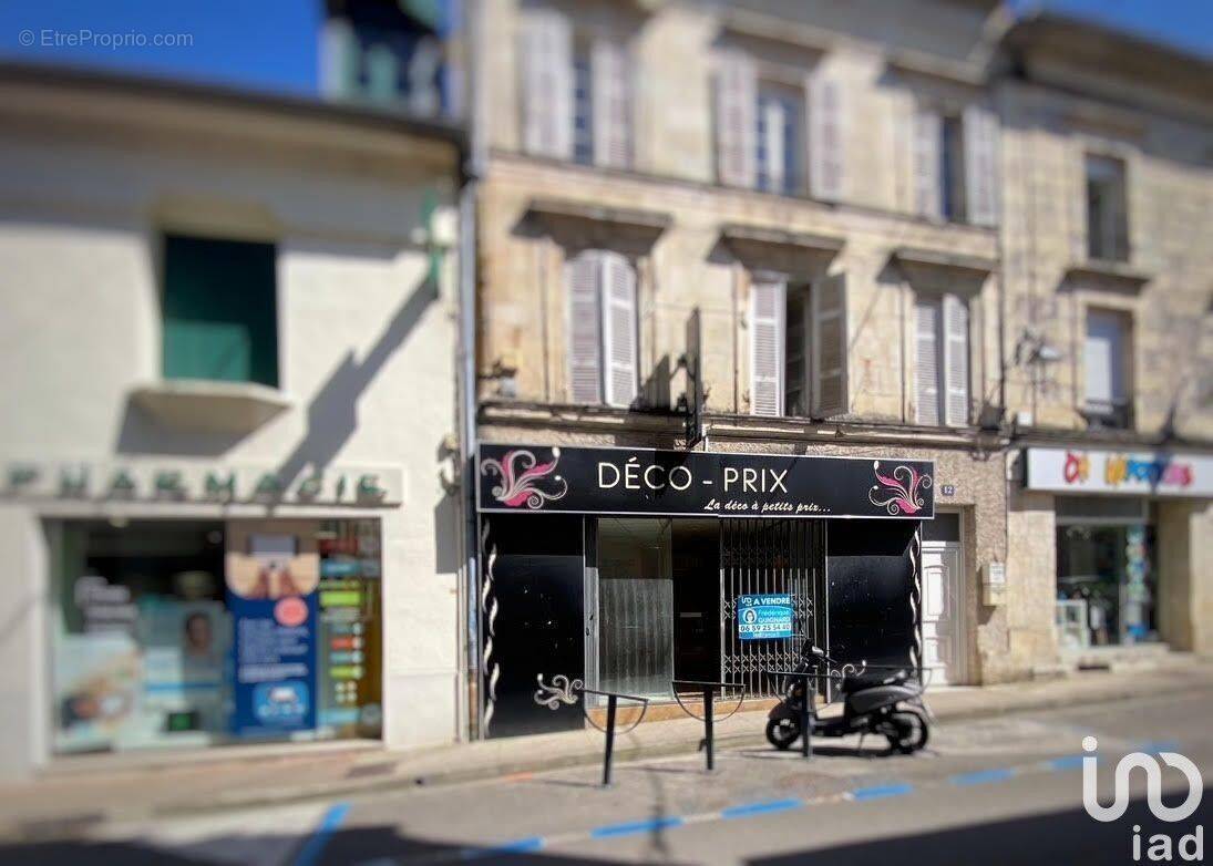 Photo 1 - Commerce à JONZAC
