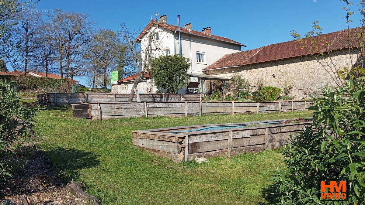 Maison à BOISSEUIL