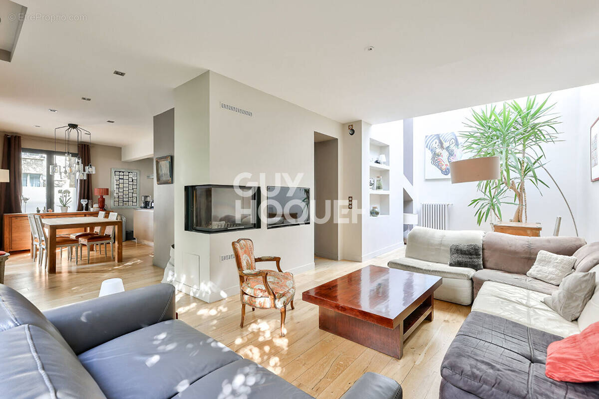 Maison à BOULOGNE-BILLANCOURT