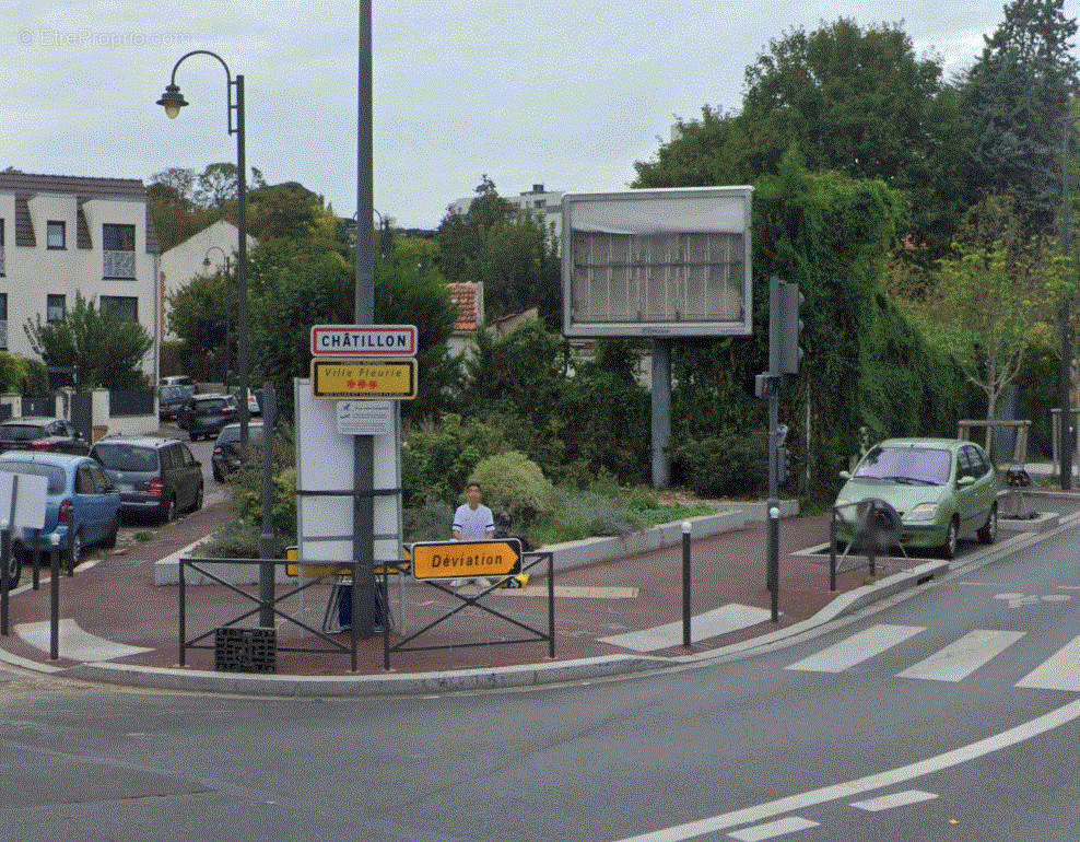 Parking à CHATILLON