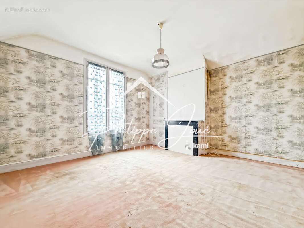 Maison à AIX-EN-OTHE