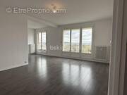 Appartement à TINQUEUX