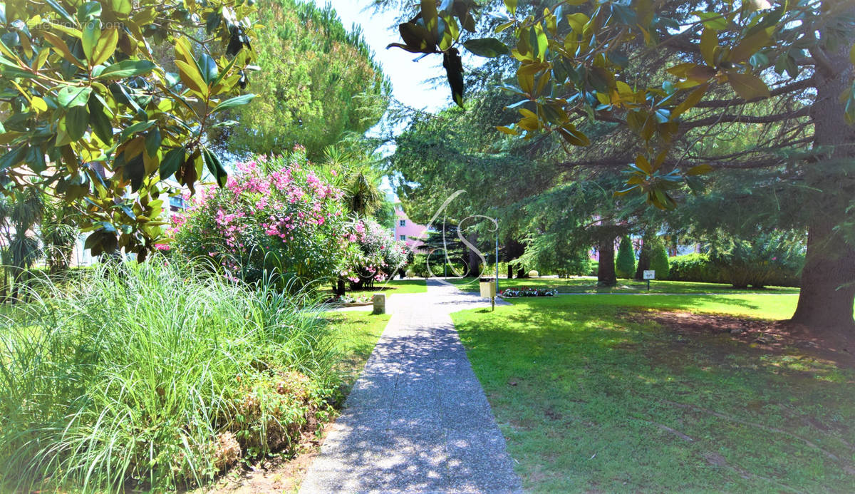 Appartement à MANDELIEU-LA-NAPOULE