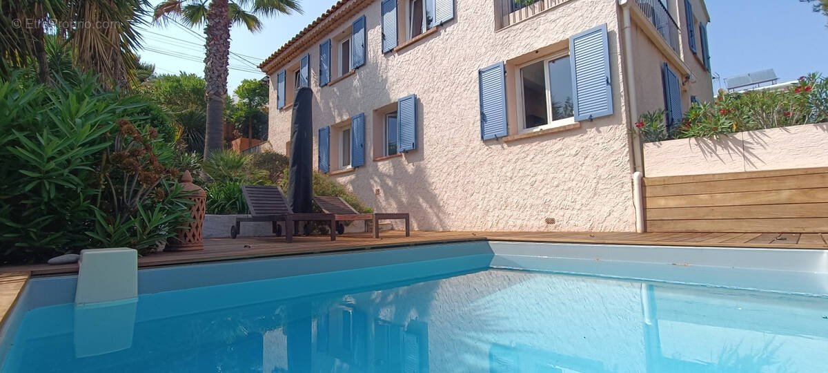 Maison à SAINT-MANDRIER-SUR-MER