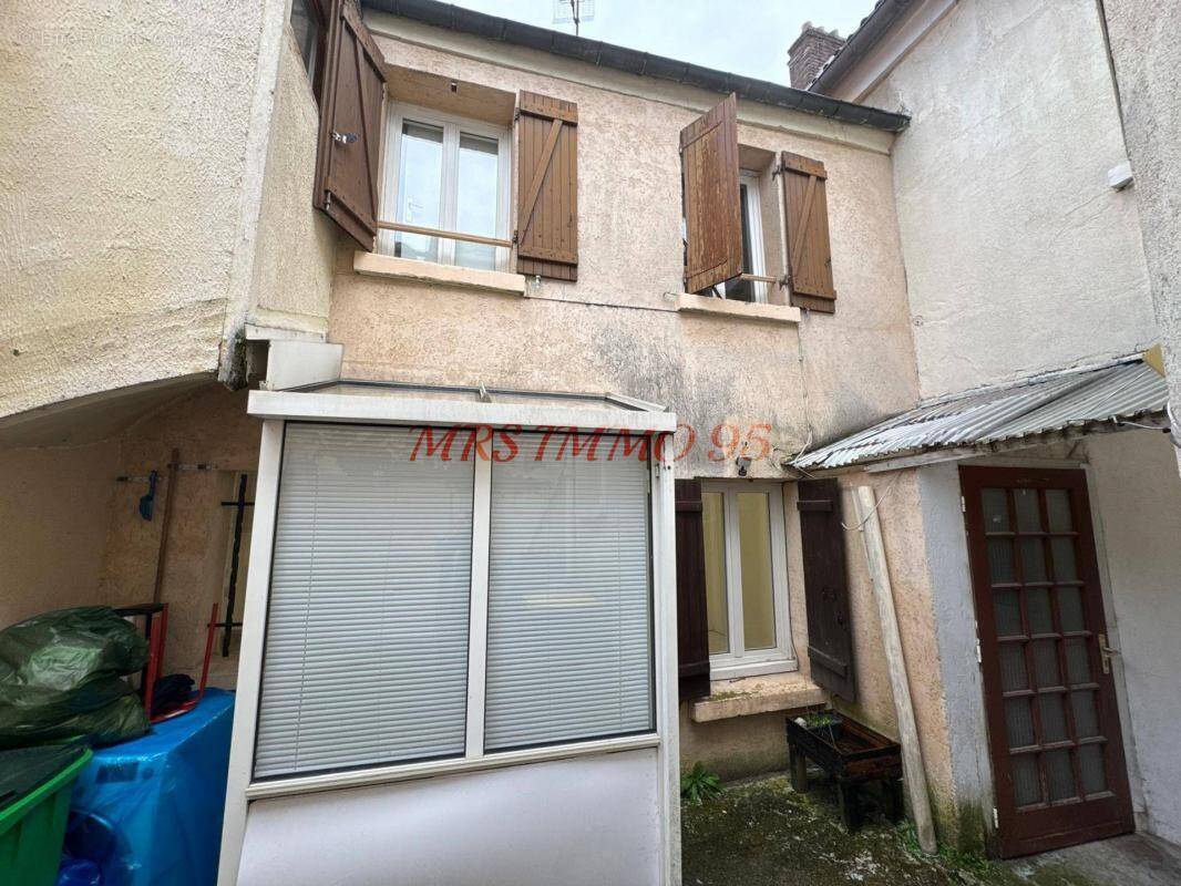 Maison à BEAUMONT-SUR-OISE