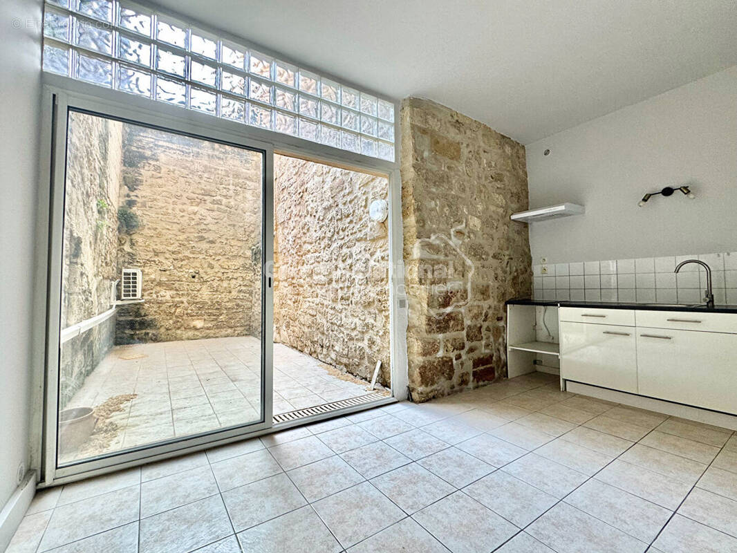 Appartement à BEAUCAIRE