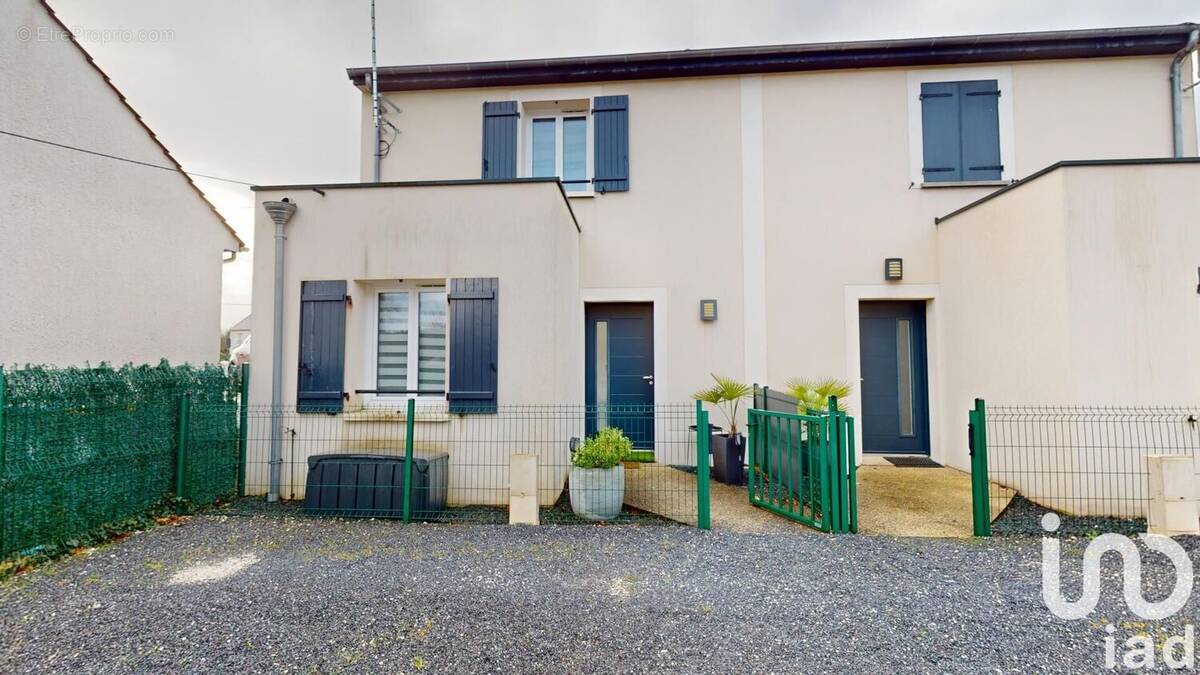 Photo 1 - Maison à SAINT-GERMAIN-SUR-MORIN