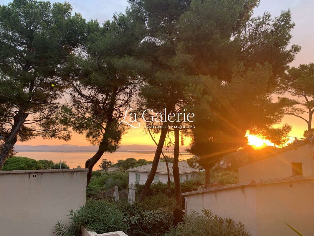 Appartement à HYERES