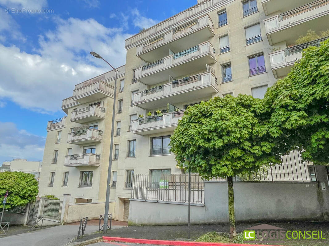 Appartement à CHATILLON