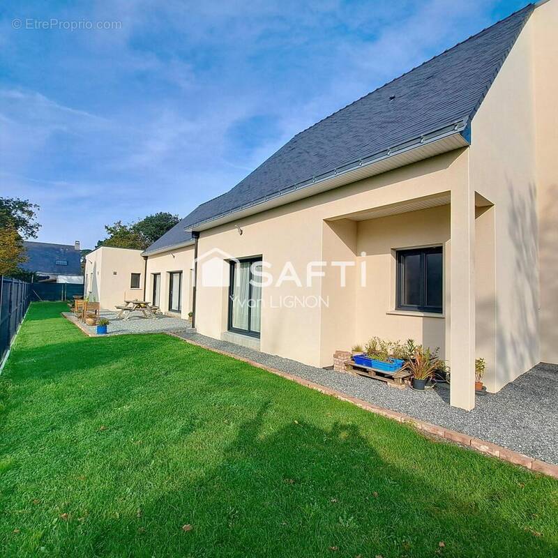 Photo 1 - Maison à LA TURBALLE