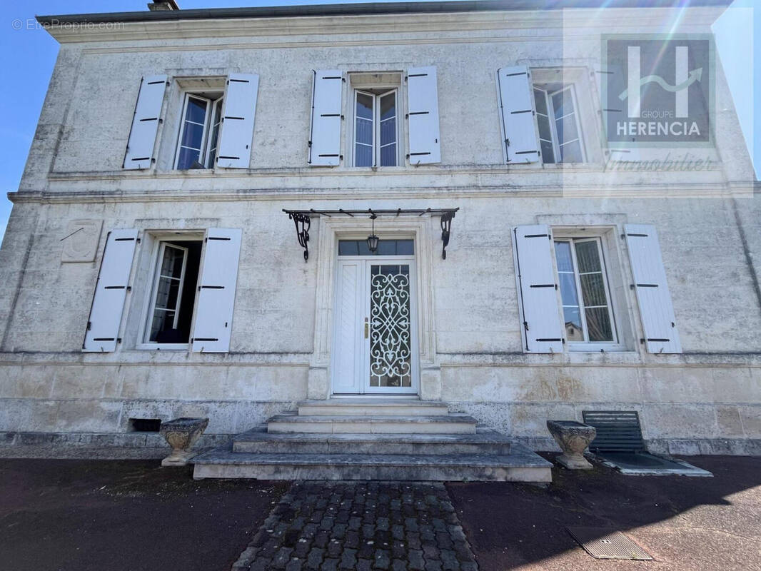 Maison à SAINT-MICHEL