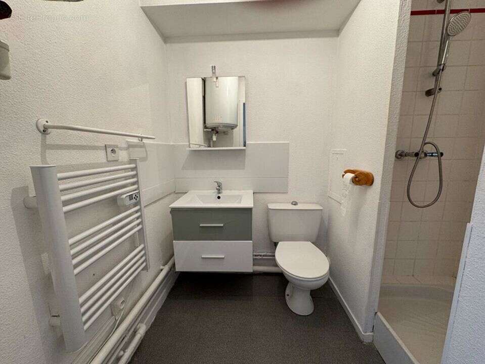 Appartement à FLEURY-SUR-ORNE