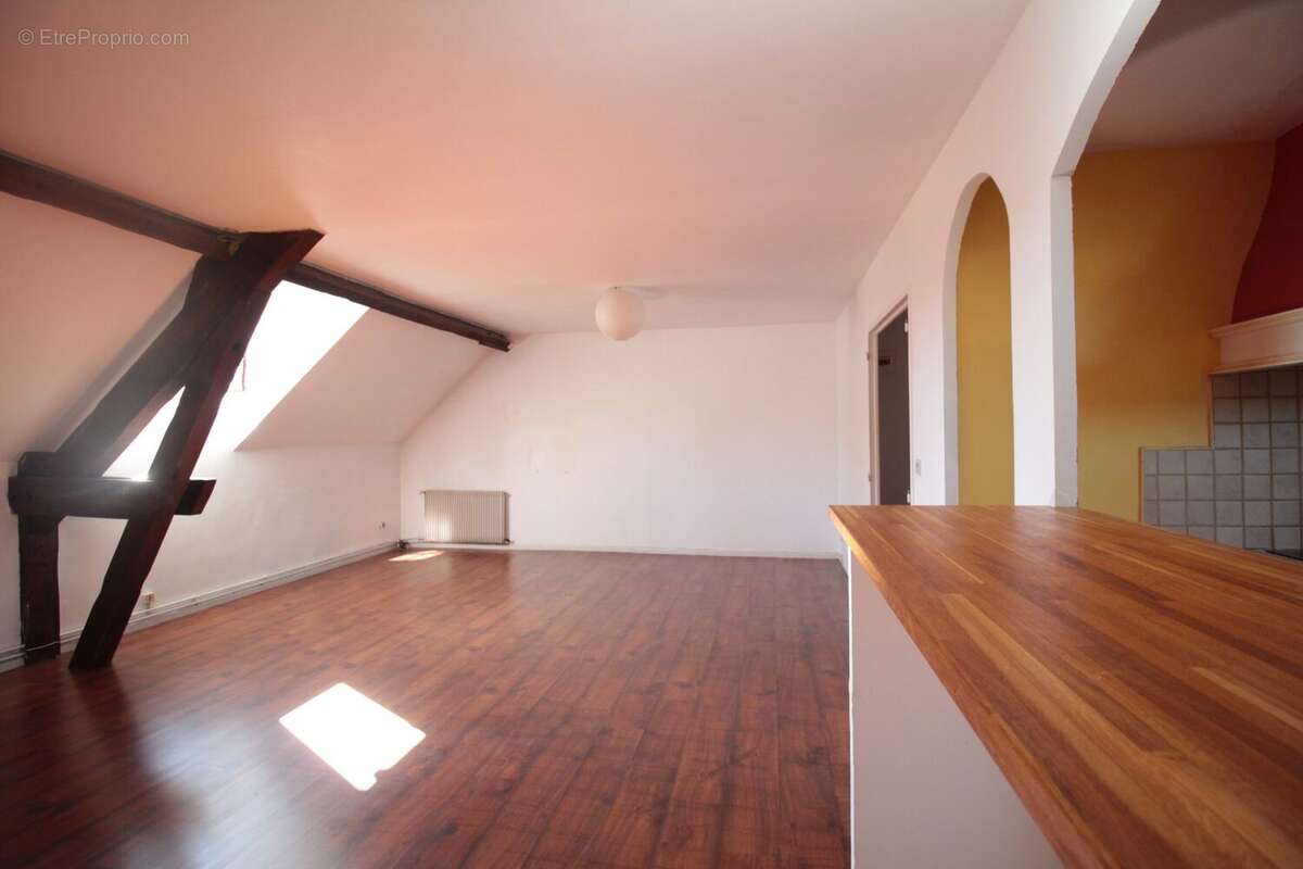 Appartement à COMPIEGNE