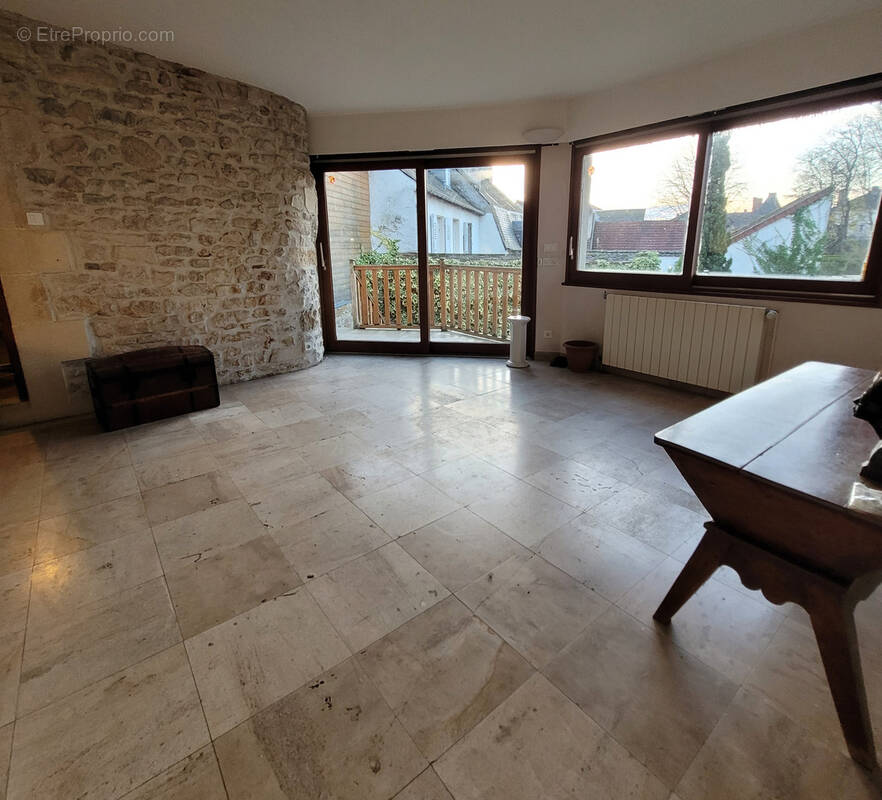 Appartement à DECIZE