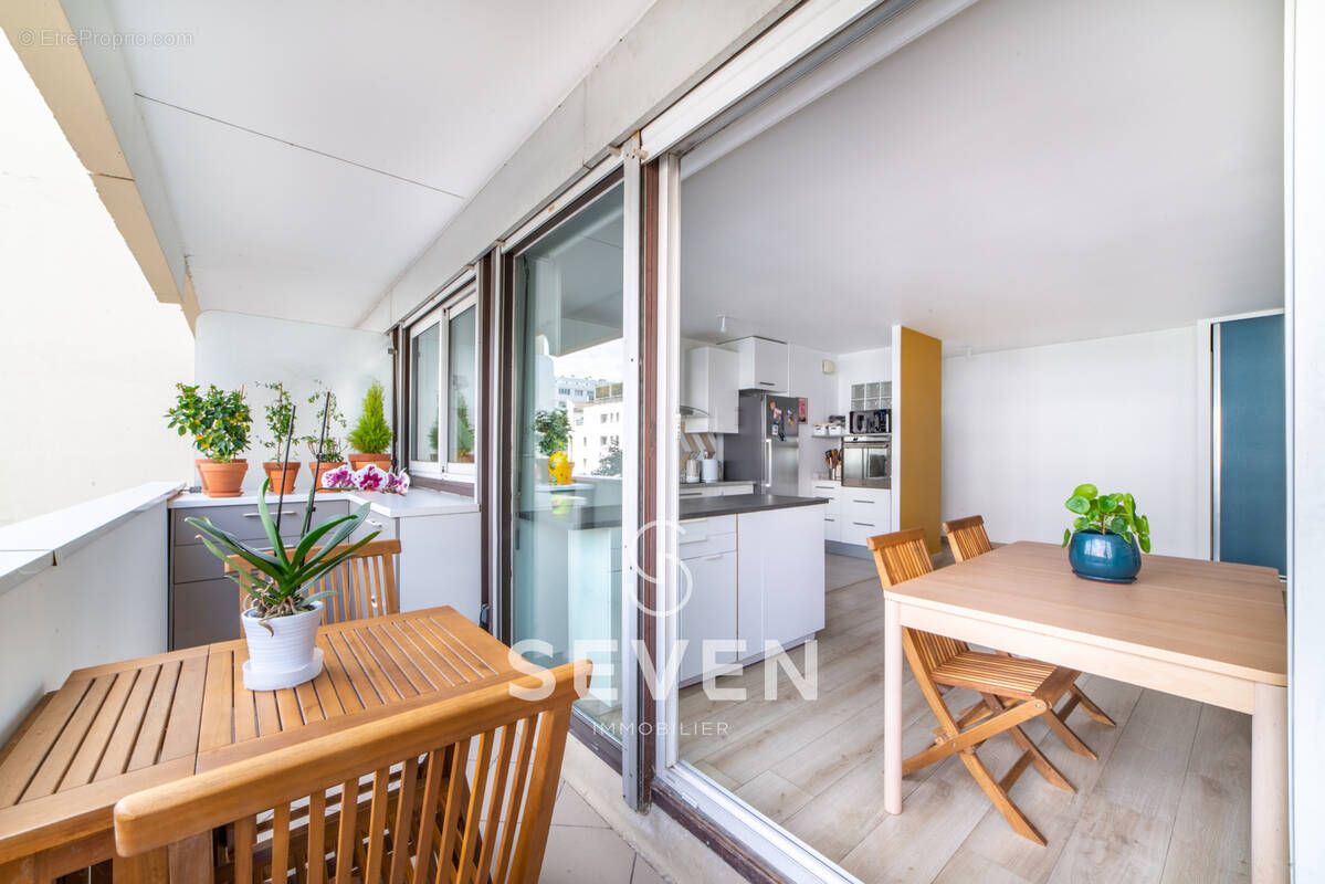 Appartement à CLICHY