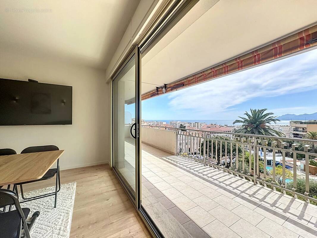 Appartement à CANNES