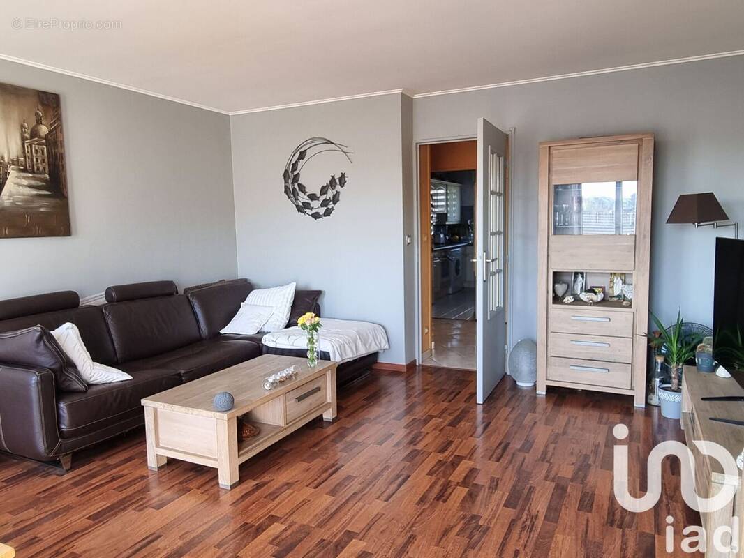 Photo 1 - Appartement à CLAYE-SOUILLY