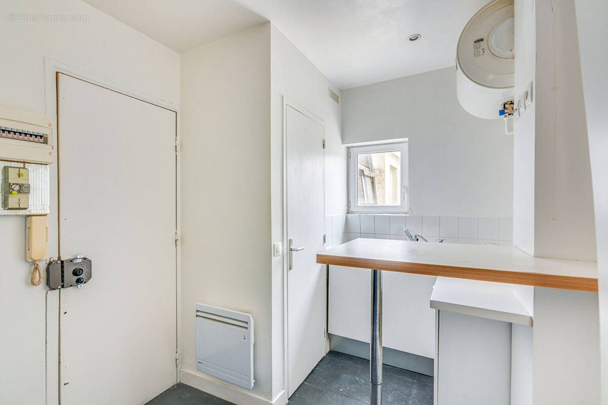 Appartement à PARIS-10E