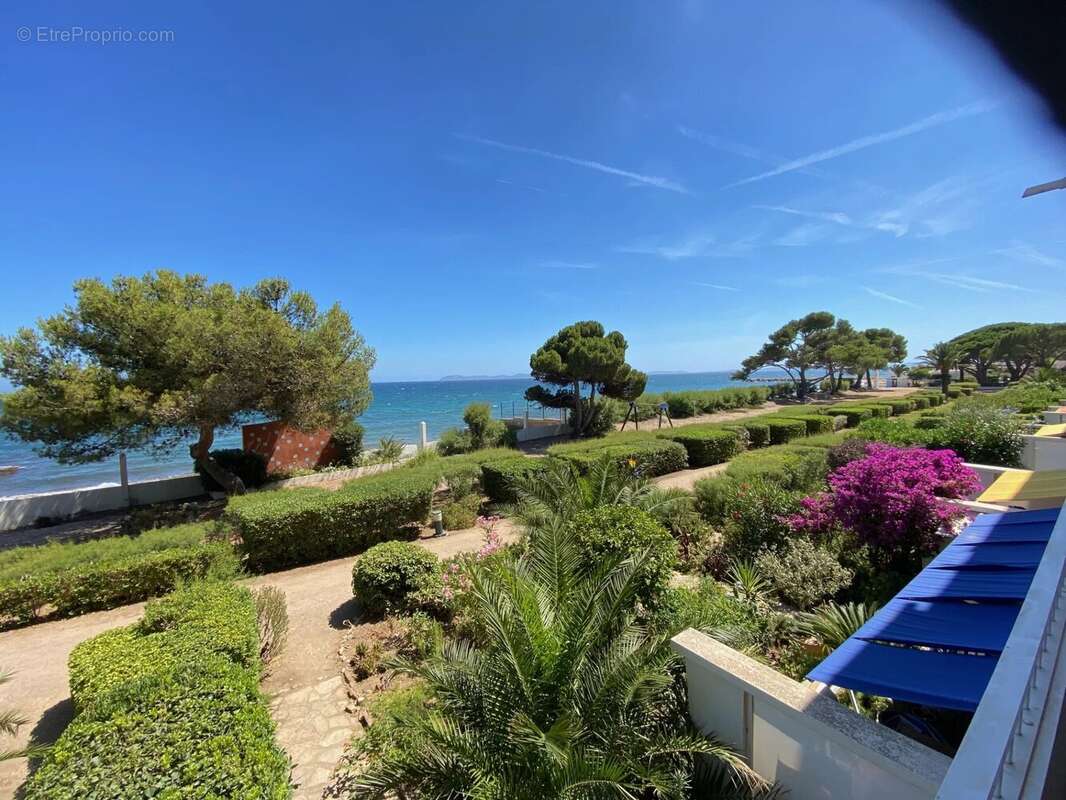 Appartement à HYERES