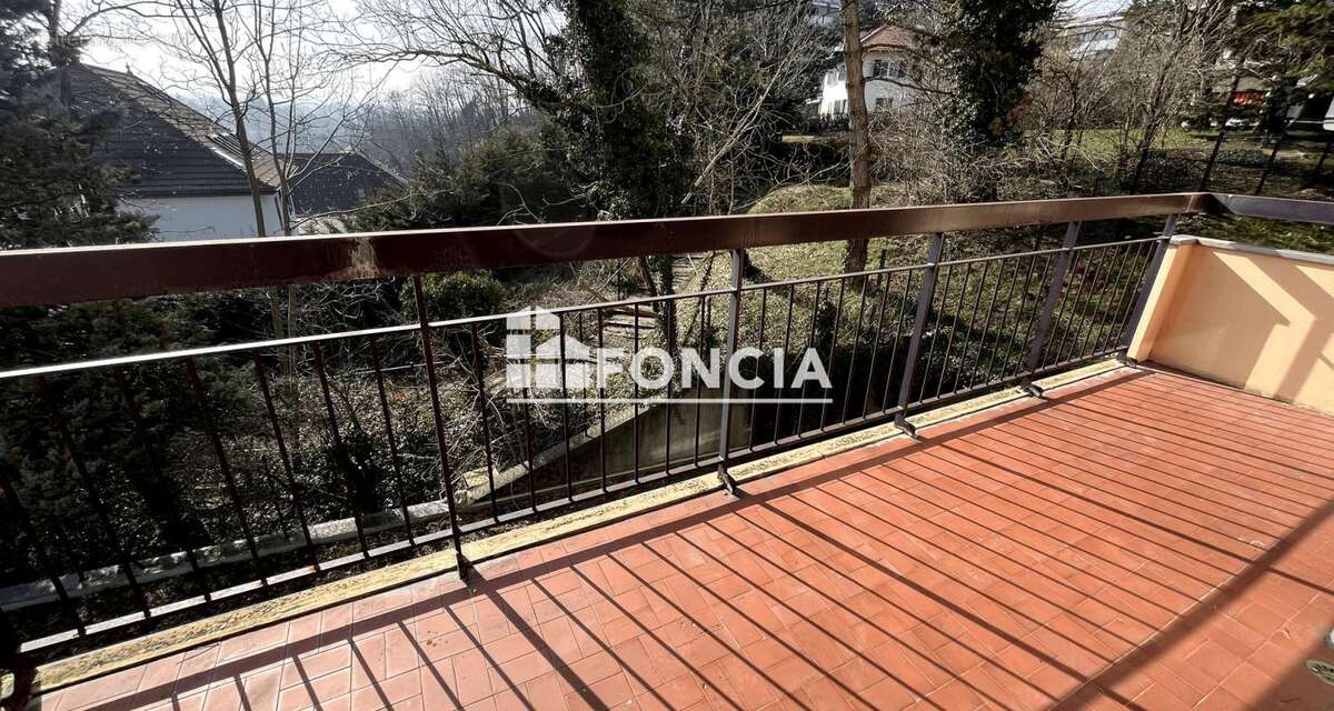 Appartement à SAINT-JULIEN-EN-GENEVOIS
