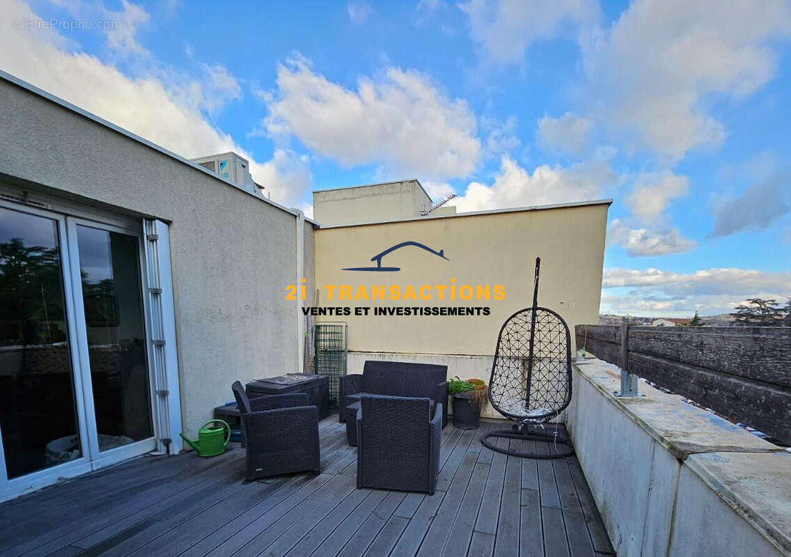 Appartement à LA TALAUDIERE