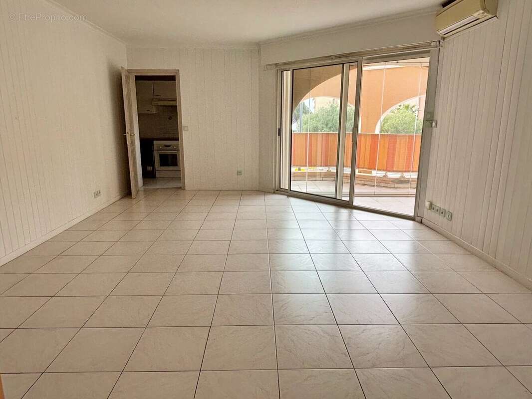 Appartement à FREJUS