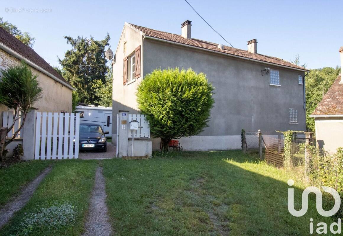 Photo 1 - Maison à CHATEAU-LANDON
