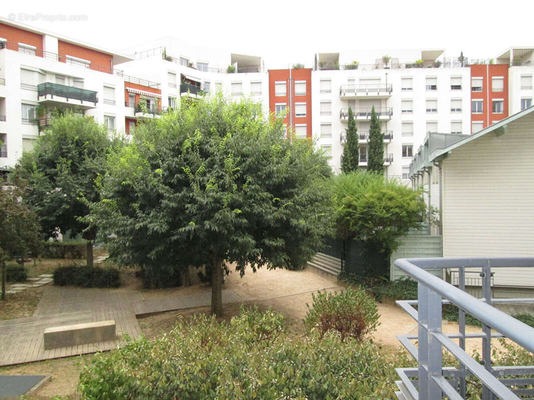 Appartement à LYON-9E