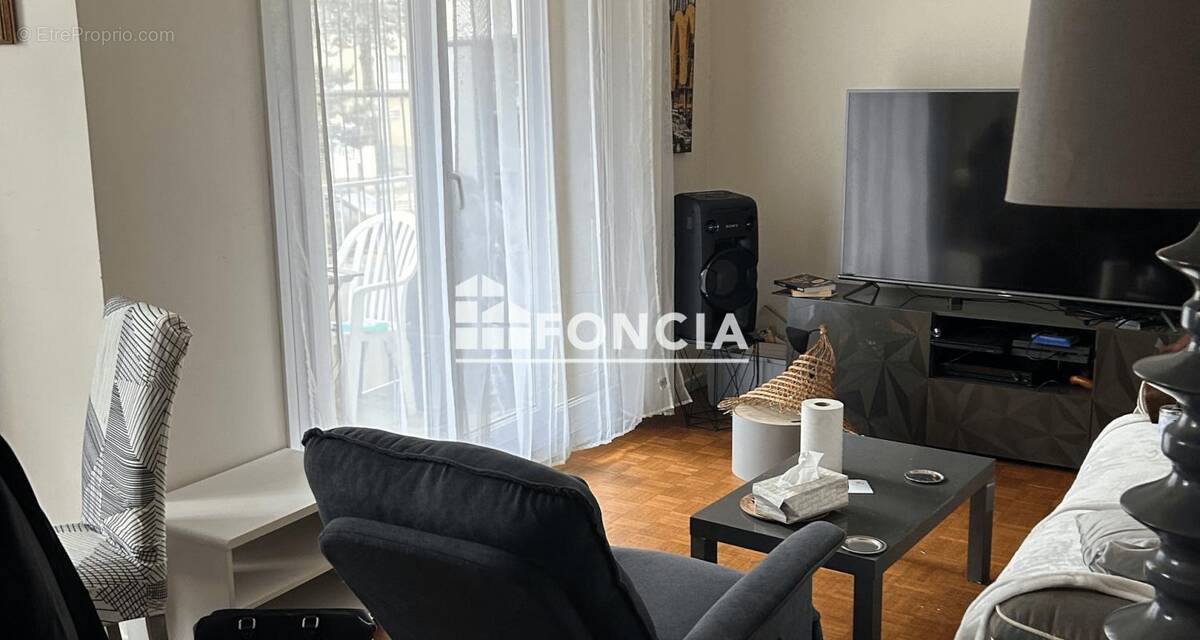 Appartement à MARSEILLE-11E