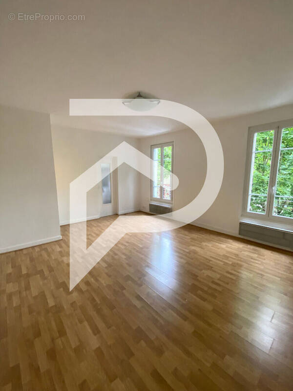 Appartement à LE BOURGET