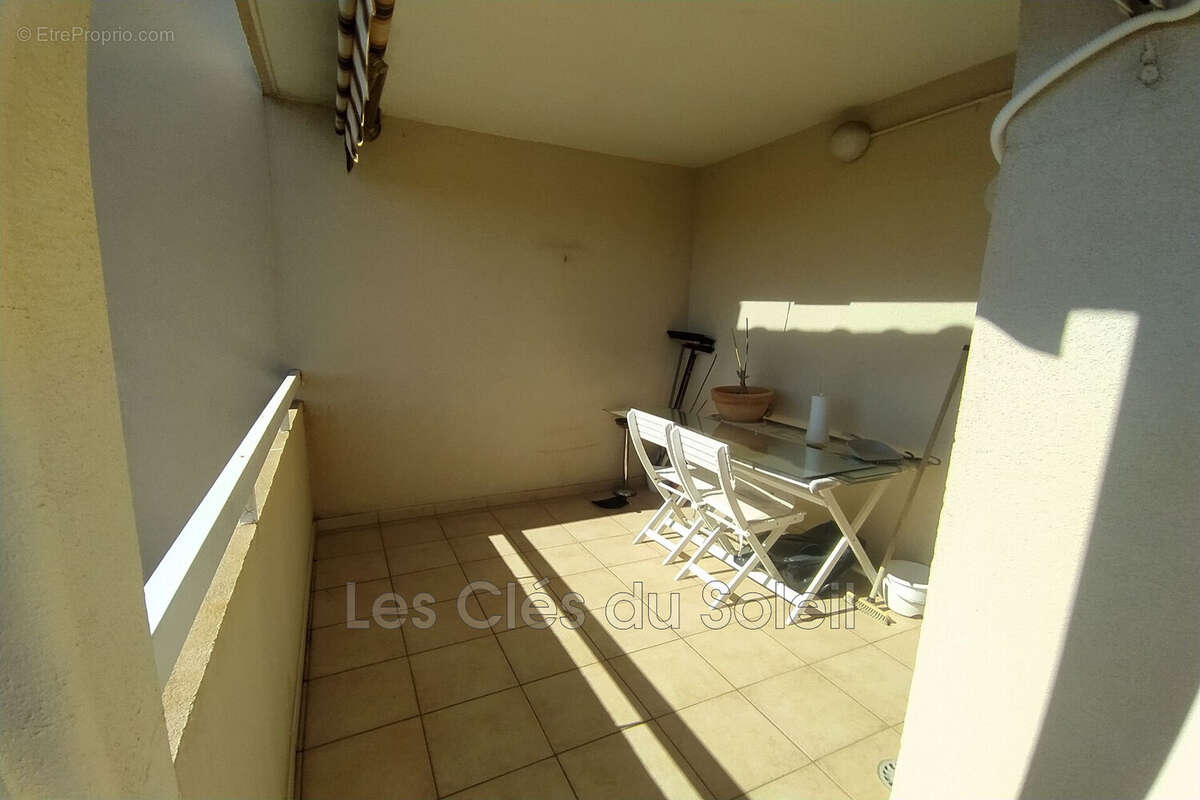 Appartement à HYERES