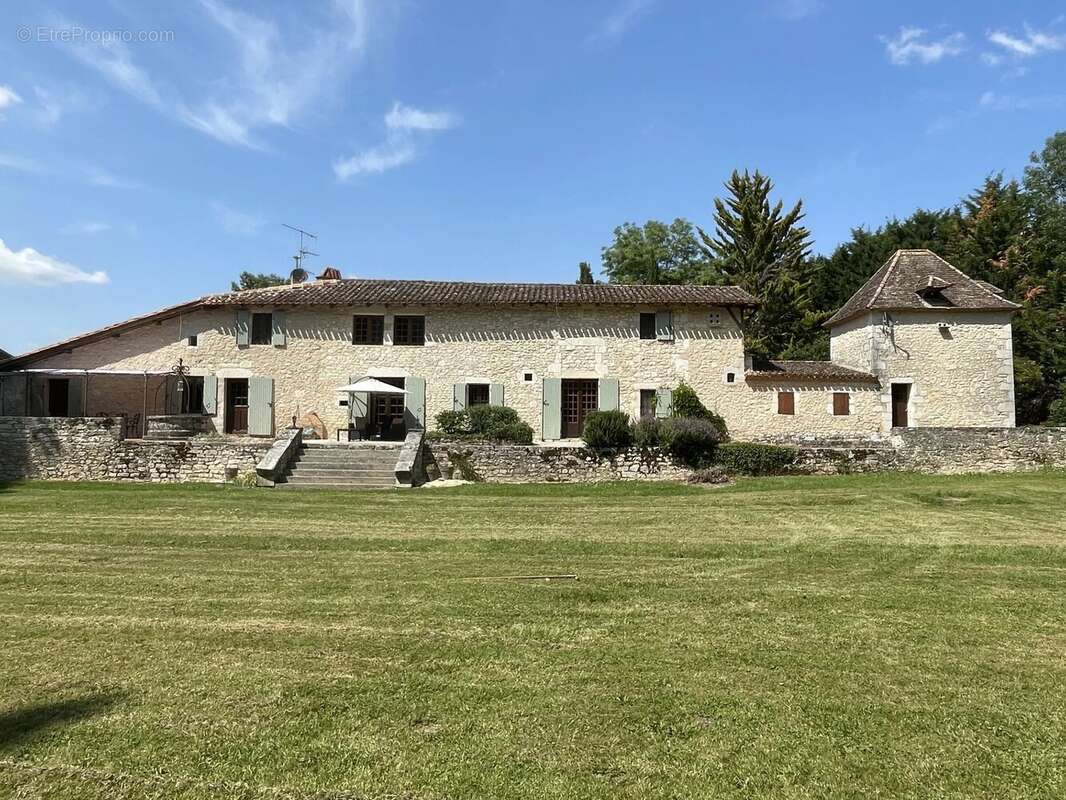 Maison à MONFLANQUIN