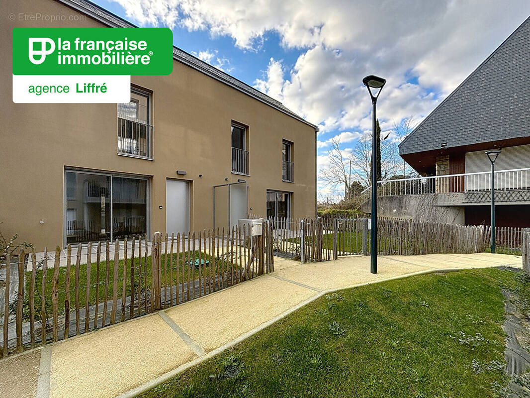 Maison à LIFFRE