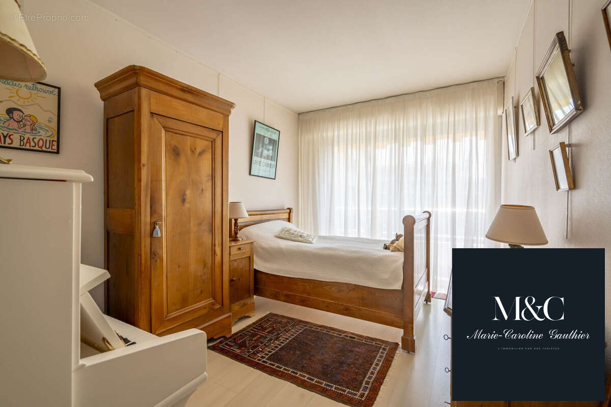 Chambre No2 - Appartement à BIARRITZ