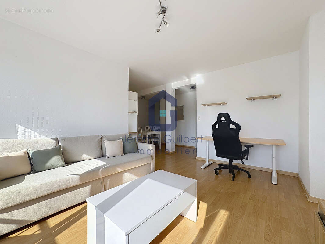 Appartement à LA MADELEINE