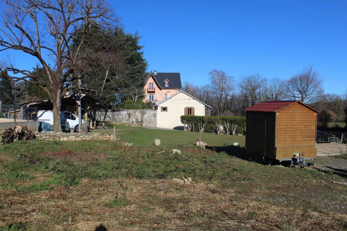 Terrain à BAGNERES-DE-BIGORRE