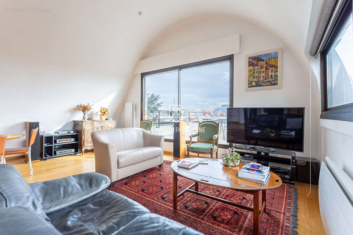 Appartement à SURESNES