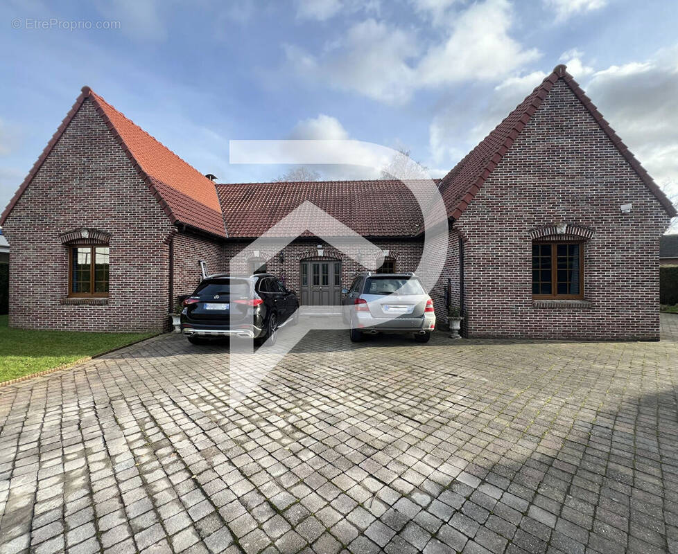 Maison à AVELIN