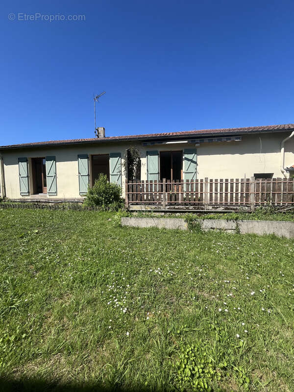 Maison à MAULEVRIER