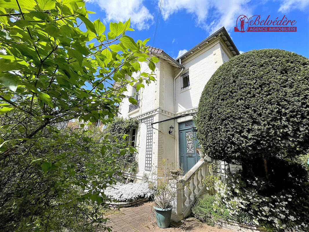 Maison à SAINT-LEU-LA-FORET
