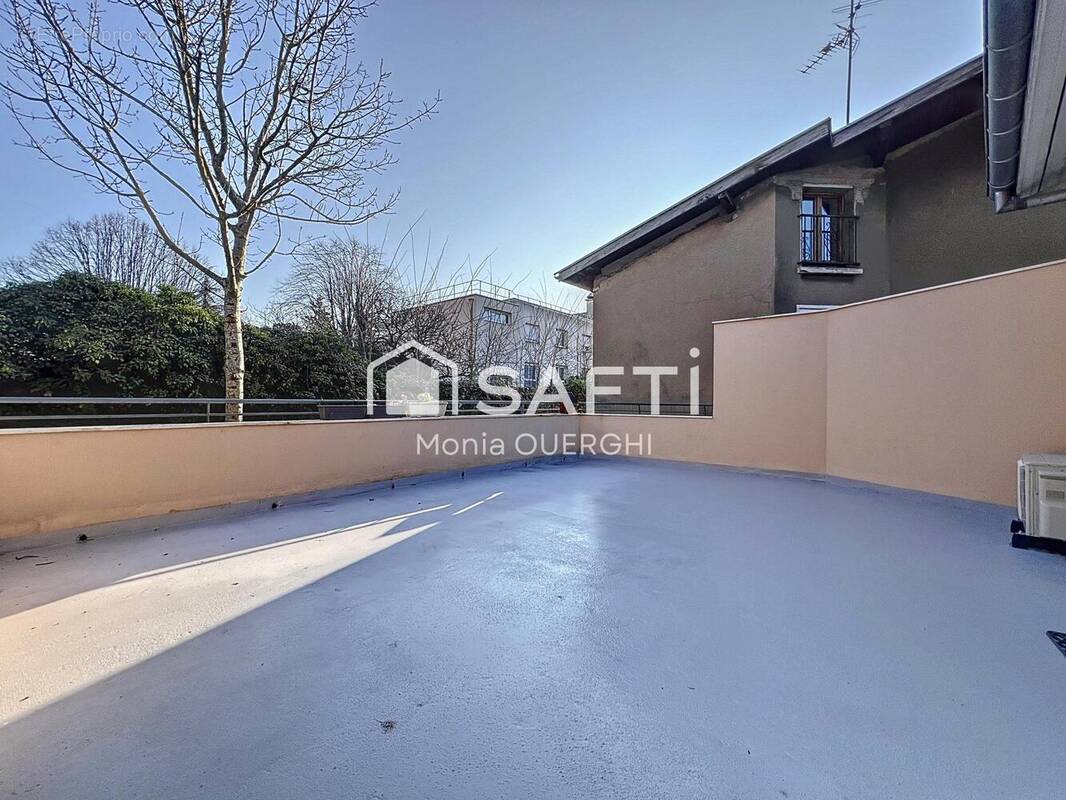 Photo 1 - Appartement à FONTANIL-CORNILLON