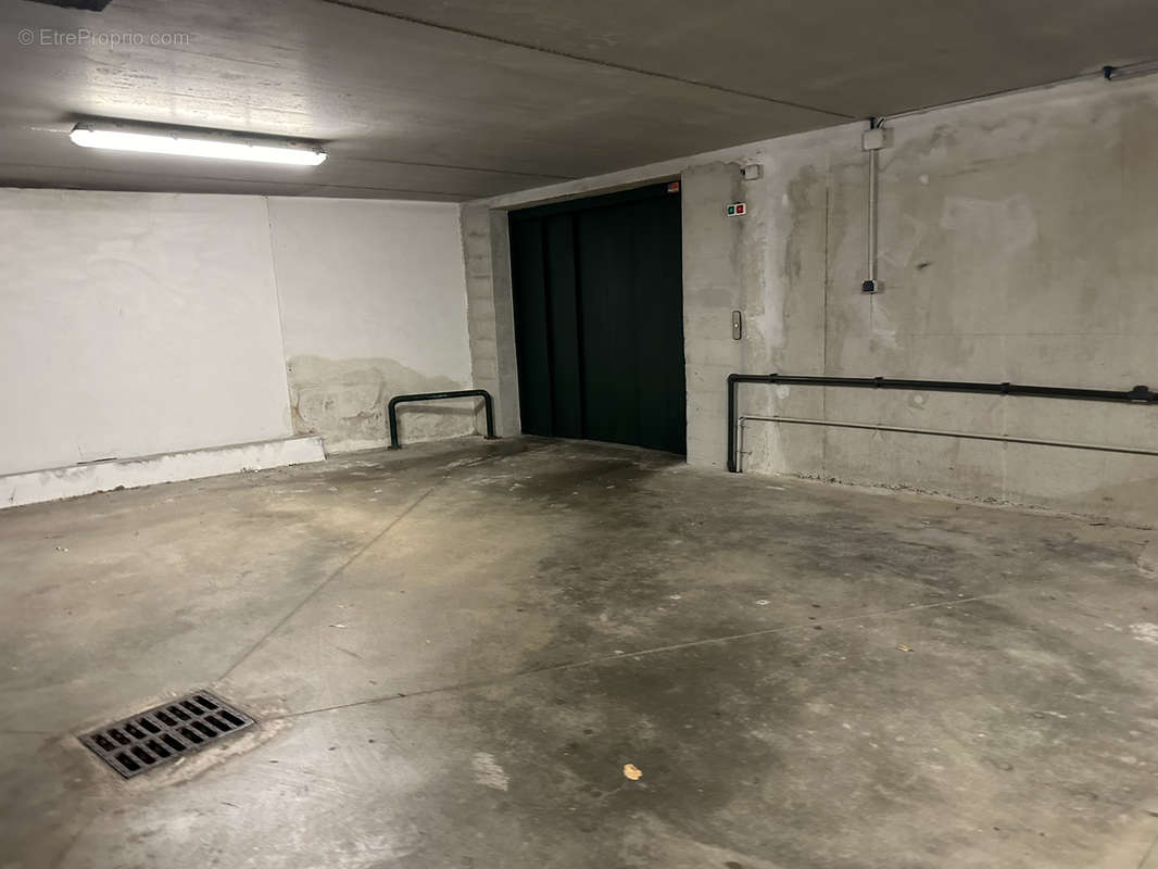 Parking à BIARRITZ