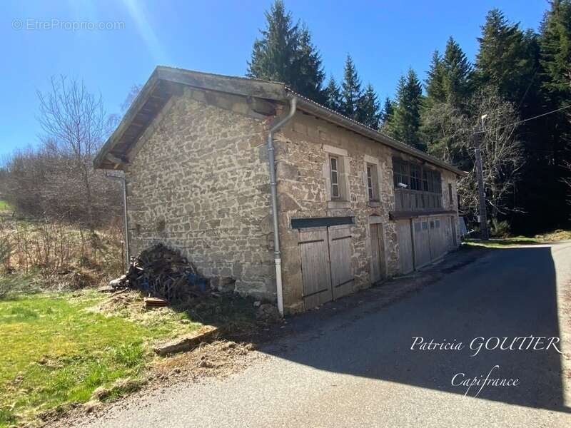 Maison à NOIRETABLE