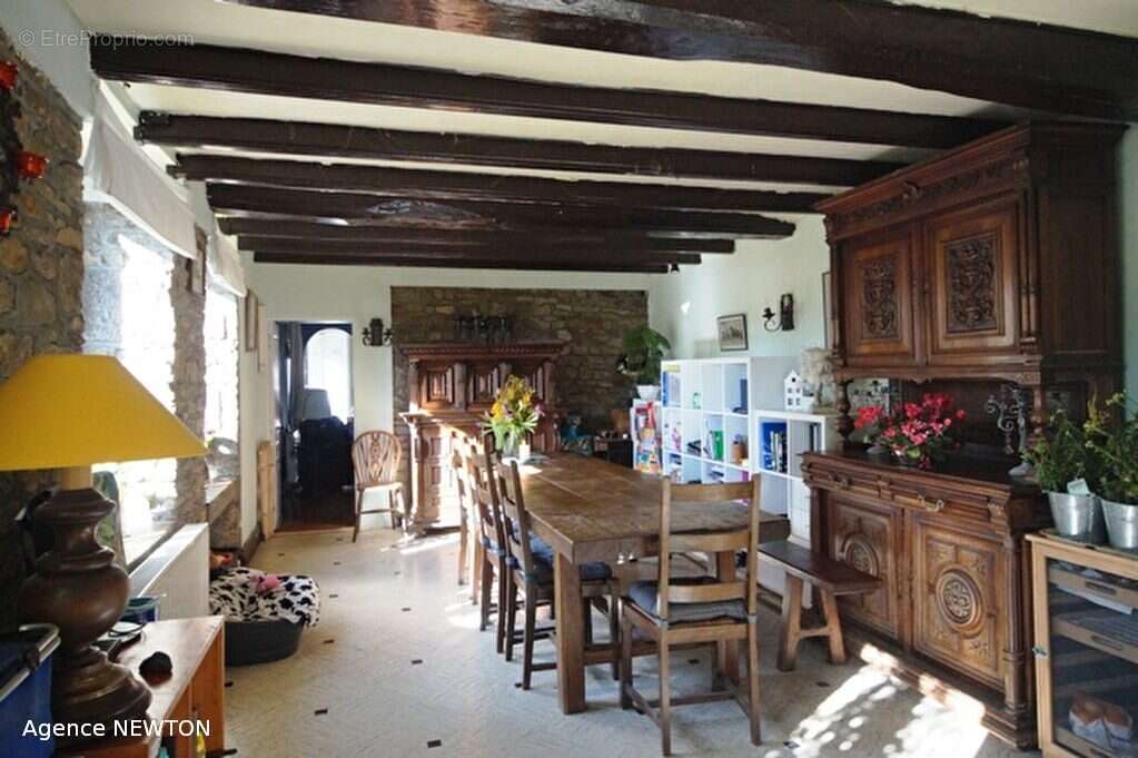 Maison à PERCY